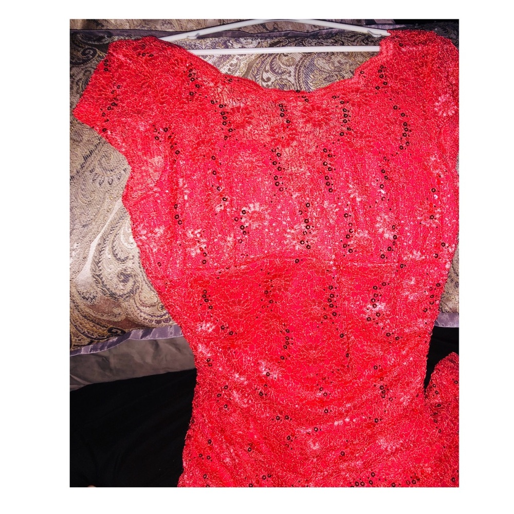 Coral pink maternity dress